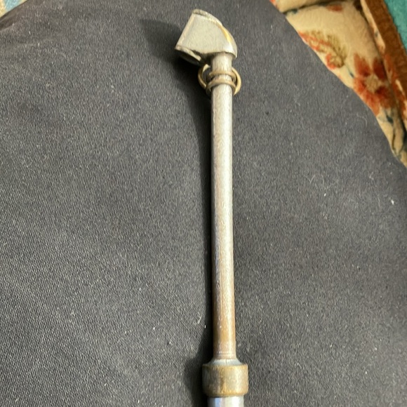 ANTIQUE TIRE GAUGE  SHRADER & SON SERVICE TIRE GAUGE - Picture 14 of 17